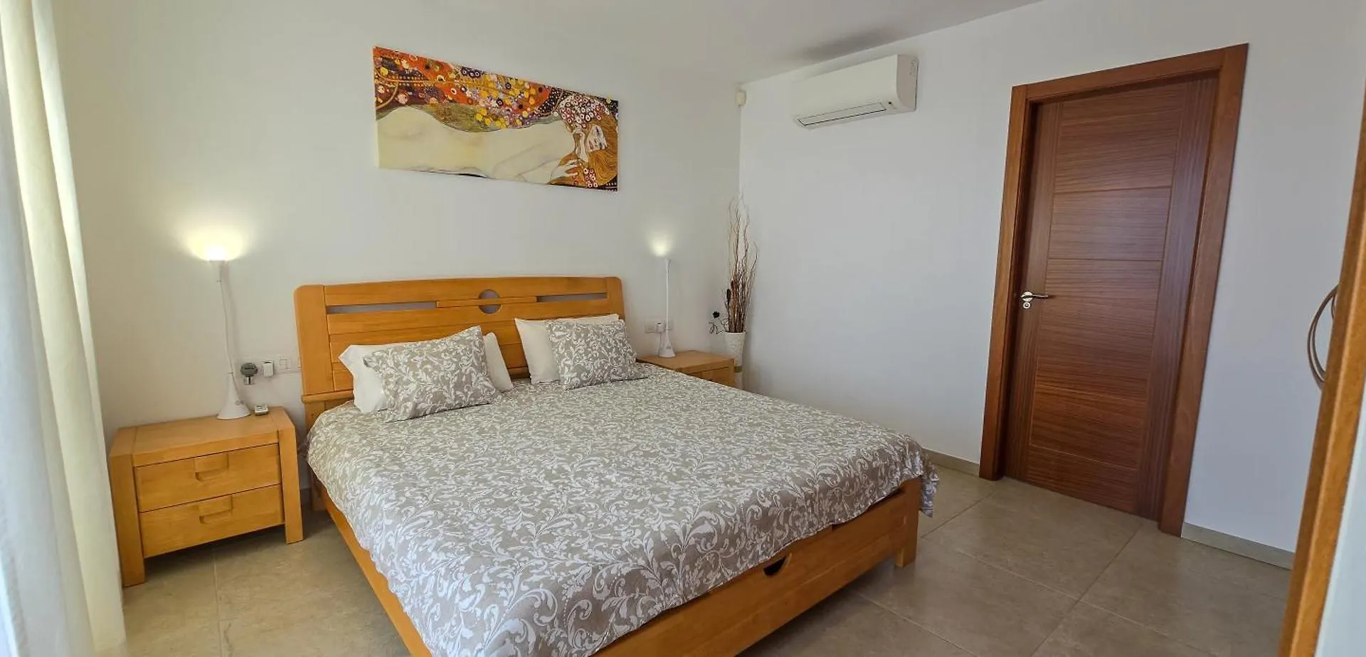 5 Bedrooms Villa Costa Adeje ספרד